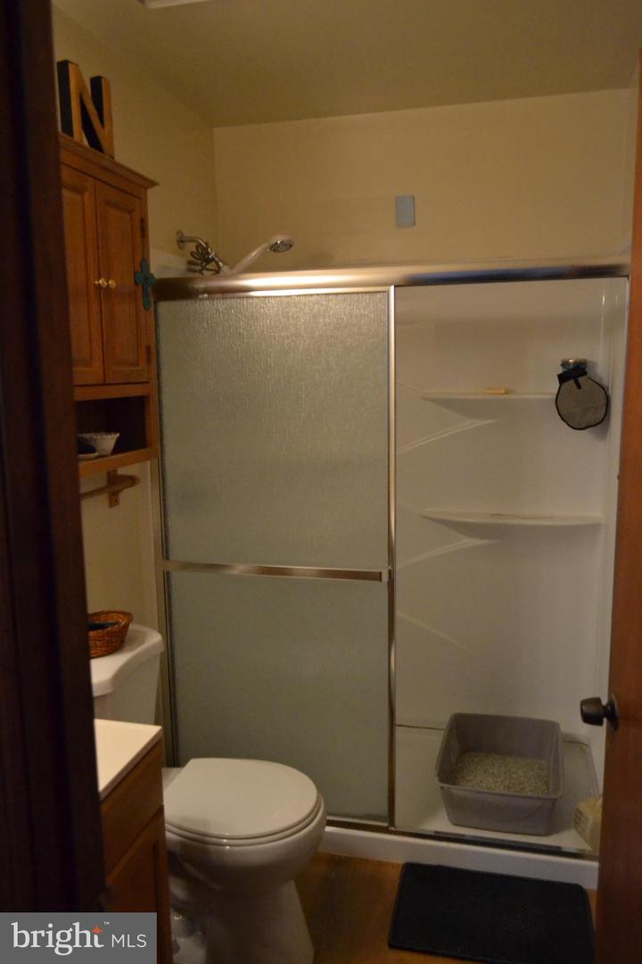 315 AZALIA DR, FREDERICKSBURG, Virginia 22408, 3 Bedrooms Bedrooms, 9 Rooms Rooms,2 BathroomsBathrooms,Residential,For sale,315 AZALIA DR,VASP2038514 MLS # VASP2038514