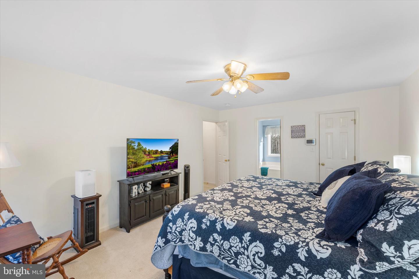 4273 RUNNING QUAIL TRL, AMISSVILLE, Virginia 20106, 4 Bedrooms Bedrooms, ,3 BathroomsBathrooms,Residential,For sale,4273 RUNNING QUAIL TRL,VACU2012360 MLS # VACU2012360