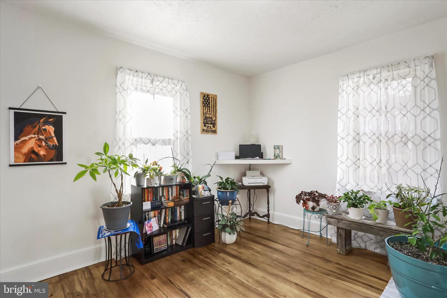 414 VIRGINIA AVE, FRONT ROYAL, Virginia 22630, 3 Bedrooms Bedrooms, ,2 BathroomsBathrooms,Residential,For sale,414 VIRGINIA AVE,VAWR2013084 MLS # VAWR2013084