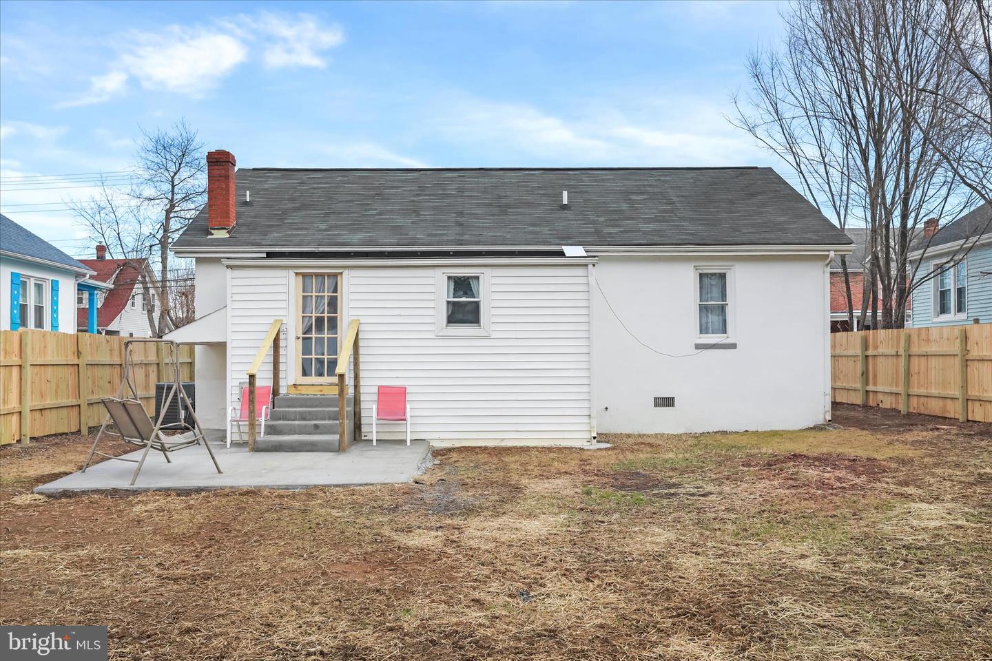 414 VIRGINIA AVE, FRONT ROYAL, Virginia 22630, 3 Bedrooms Bedrooms, ,2 BathroomsBathrooms,Residential,For sale,414 VIRGINIA AVE,VAWR2013084 MLS # VAWR2013084