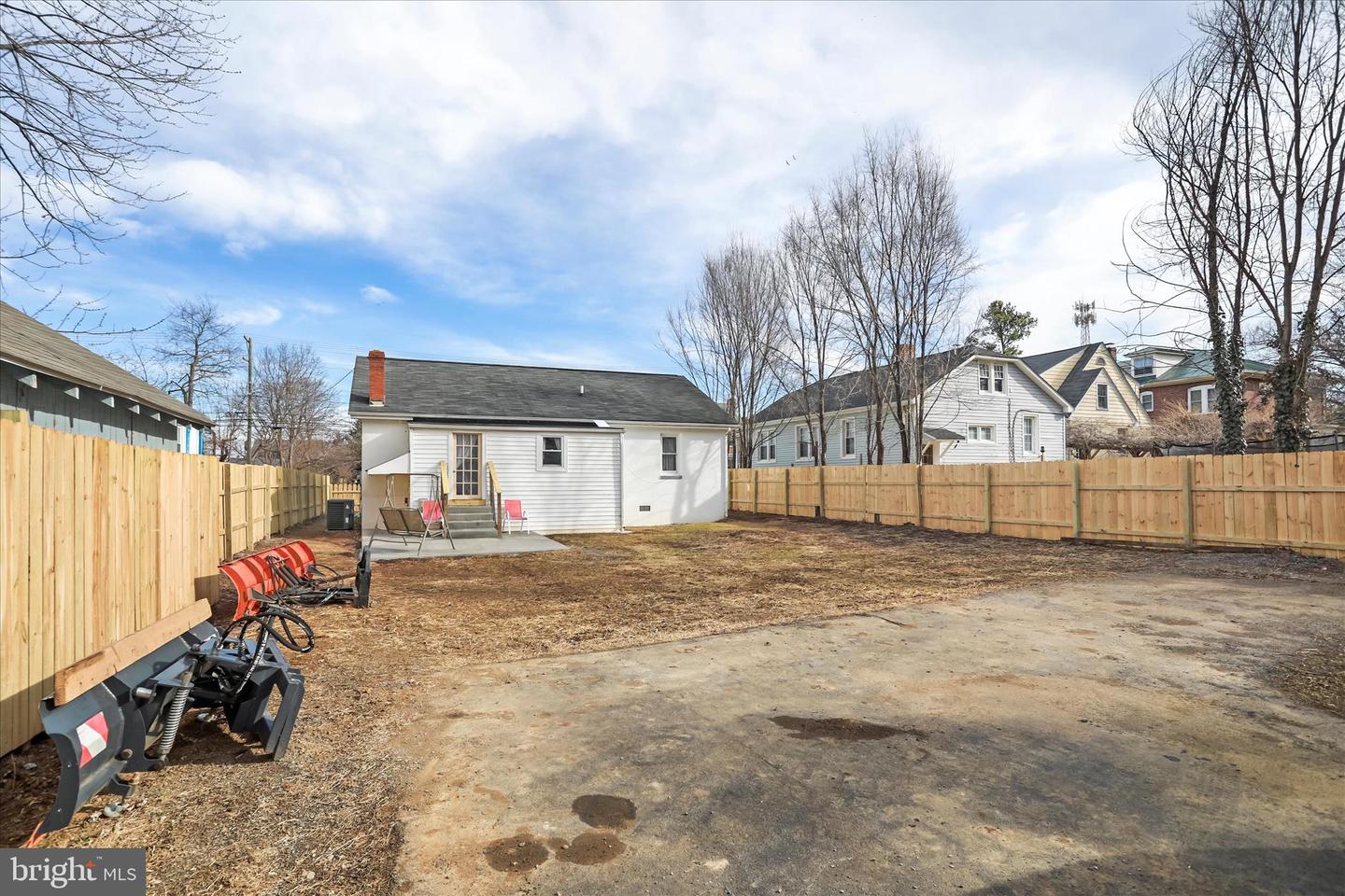 414 VIRGINIA AVE, FRONT ROYAL, Virginia 22630, 3 Bedrooms Bedrooms, ,2 BathroomsBathrooms,Residential,For sale,414 VIRGINIA AVE,VAWR2013084 MLS # VAWR2013084