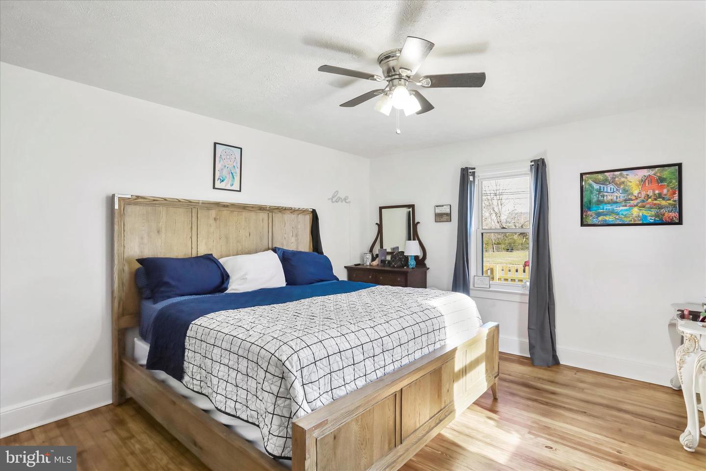 414 VIRGINIA AVE, FRONT ROYAL, Virginia 22630, 3 Bedrooms Bedrooms, ,2 BathroomsBathrooms,Residential,For sale,414 VIRGINIA AVE,VAWR2013084 MLS # VAWR2013084