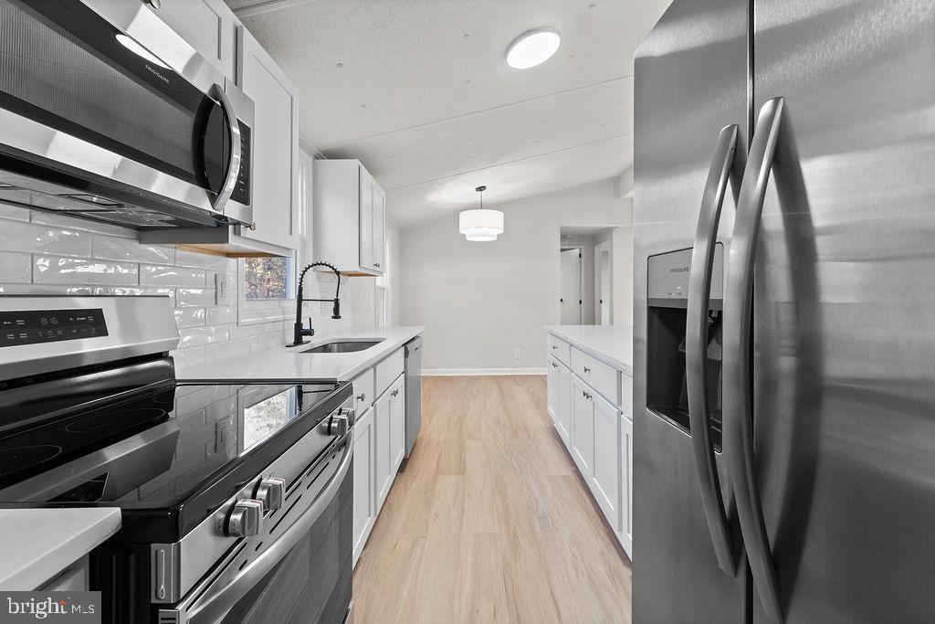 71 WHITE PINE LN, GORDONSVILLE, Virginia 22942, 3 Bedrooms Bedrooms, ,2 BathroomsBathrooms,Residential,For sale,71 WHITE PINE LN,VALA2009118 MLS # VALA2009118