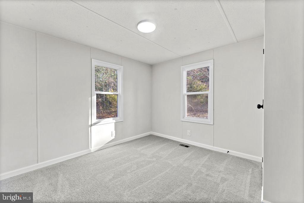 71 WHITE PINE LN, GORDONSVILLE, Virginia 22942, 3 Bedrooms Bedrooms, ,2 BathroomsBathrooms,Residential,For sale,71 WHITE PINE LN,VALA2009118 MLS # VALA2009118