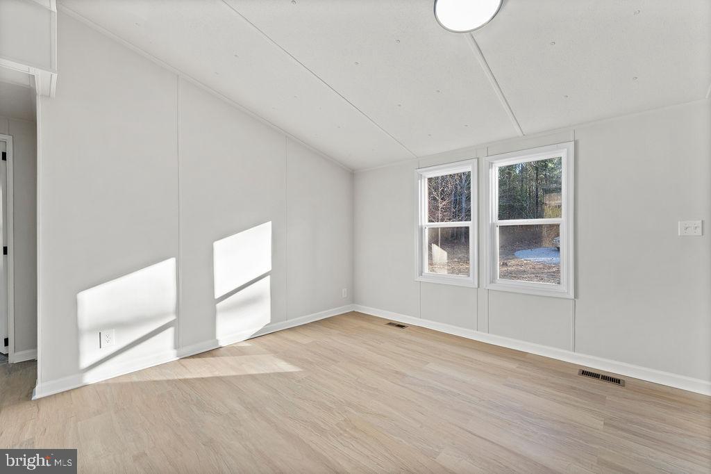 71 WHITE PINE LN, GORDONSVILLE, Virginia 22942, 3 Bedrooms Bedrooms, ,2 BathroomsBathrooms,Residential,For sale,71 WHITE PINE LN,VALA2009118 MLS # VALA2009118