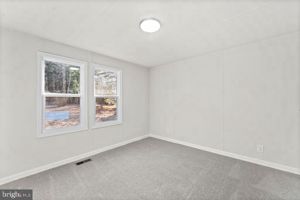 71 WHITE PINE LN, GORDONSVILLE, Virginia 22942, 3 Bedrooms Bedrooms, ,2 BathroomsBathrooms,Residential,For sale,71 WHITE PINE LN,VALA2009118 MLS # VALA2009118