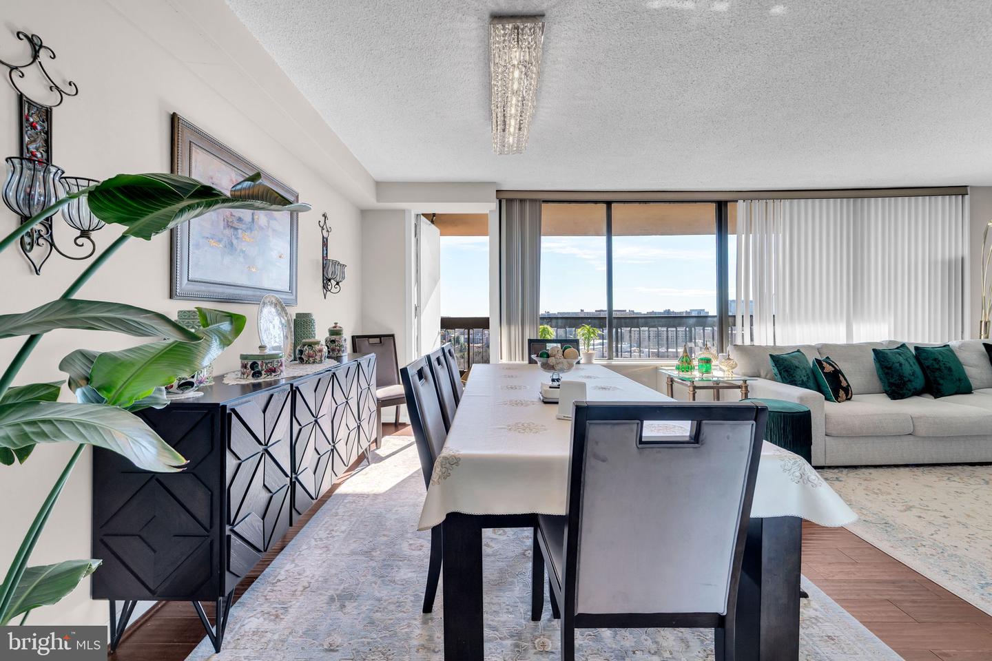 3705 S GEORGE MASON DR #1714S, FALLS CHURCH, Virginia 22041, 2 Bedrooms Bedrooms, ,2 BathroomsBathrooms,Residential,For sale,3705 S GEORGE MASON DR #1714S,VAFX2284990 MLS # VAFX2284990