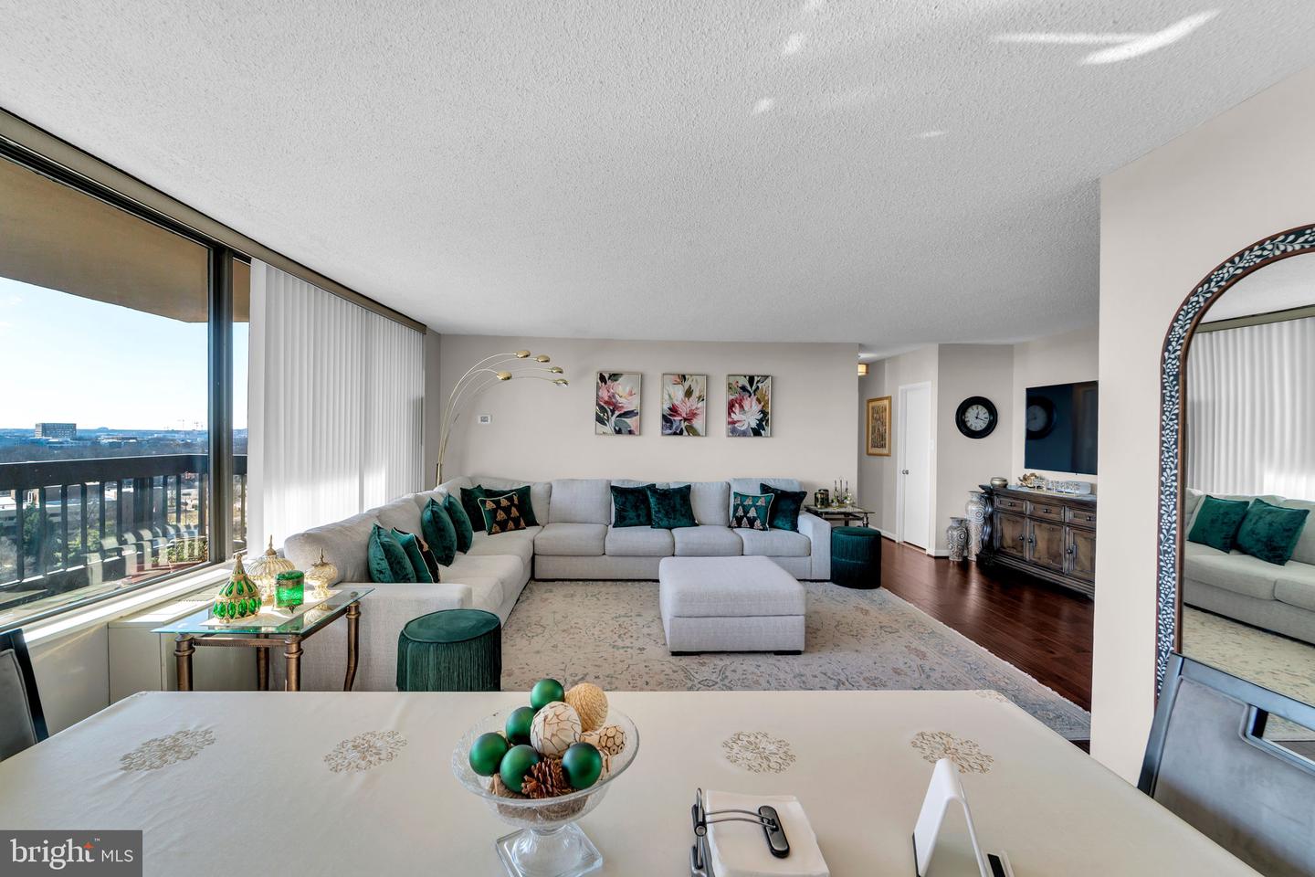 3705 S GEORGE MASON DR #1714S, FALLS CHURCH, Virginia 22041, 2 Bedrooms Bedrooms, ,2 BathroomsBathrooms,Residential,For sale,3705 S GEORGE MASON DR #1714S,VAFX2284990 MLS # VAFX2284990