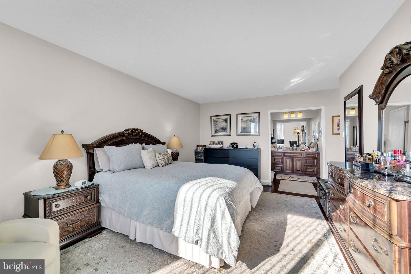 3705 S GEORGE MASON DR #1714S, FALLS CHURCH, Virginia 22041, 2 Bedrooms Bedrooms, ,2 BathroomsBathrooms,Residential,For sale,3705 S GEORGE MASON DR #1714S,VAFX2284990 MLS # VAFX2284990