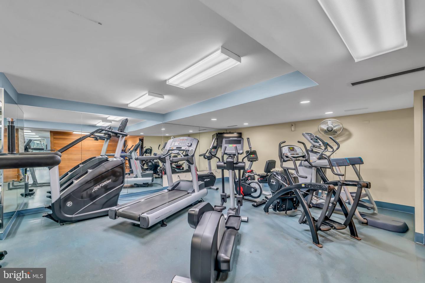 3705 S GEORGE MASON DR #1714S, FALLS CHURCH, Virginia 22041, 2 Bedrooms Bedrooms, ,2 BathroomsBathrooms,Residential,For sale,3705 S GEORGE MASON DR #1714S,VAFX2284990 MLS # VAFX2284990