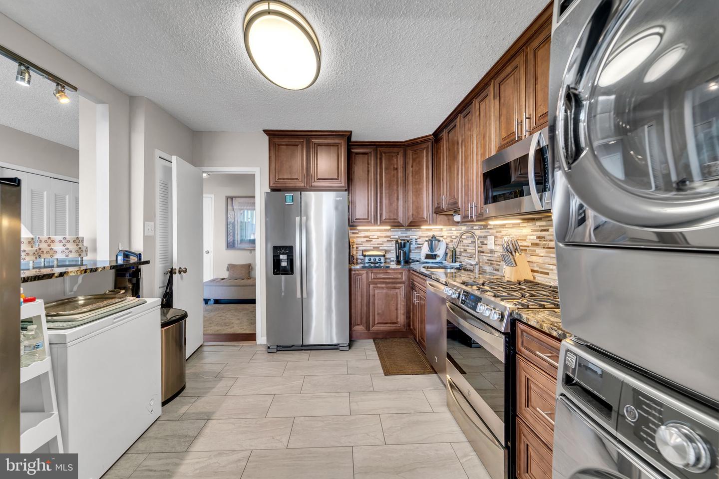 3705 S GEORGE MASON DR #1714S, FALLS CHURCH, Virginia 22041, 2 Bedrooms Bedrooms, ,2 BathroomsBathrooms,Residential,For sale,3705 S GEORGE MASON DR #1714S,VAFX2284990 MLS # VAFX2284990