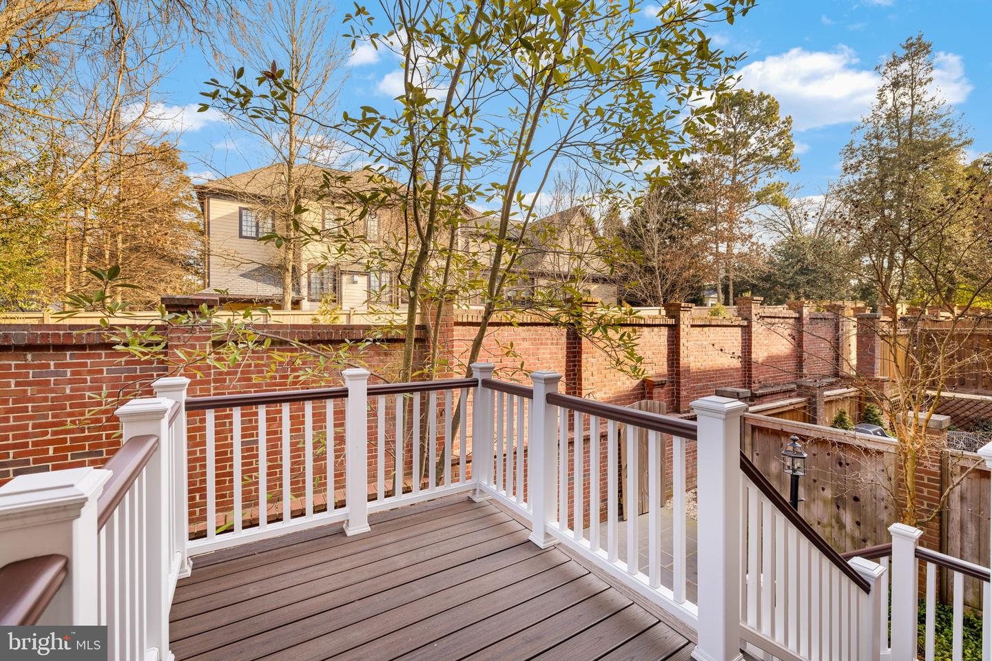 1502 HAMPTON HILL CIR, MCLEAN, Virginia 22101, 3 Bedrooms Bedrooms, ,3 BathroomsBathrooms,Residential,For sale,1502 HAMPTON HILL CIR,VAFX2285024 MLS # VAFX2285024