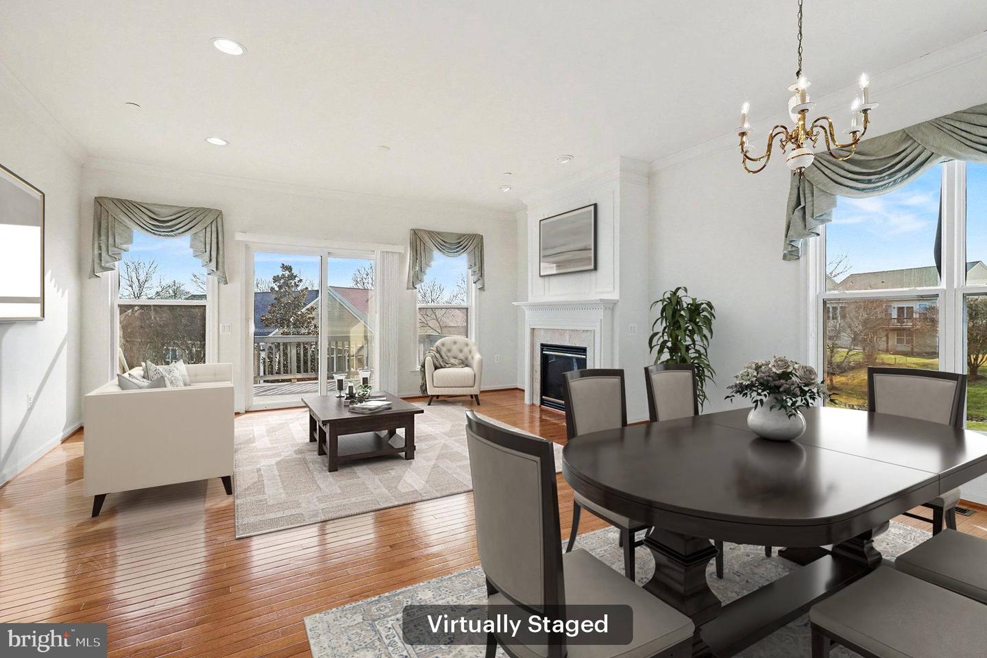 11 CARSON DR, FREDERICKSBURG, Virginia 22406, 3 Bedrooms Bedrooms, 13 Rooms Rooms,3 BathroomsBathrooms,Residential,For sale,11 CARSON DR,VAST2045138 MLS # VAST2045138