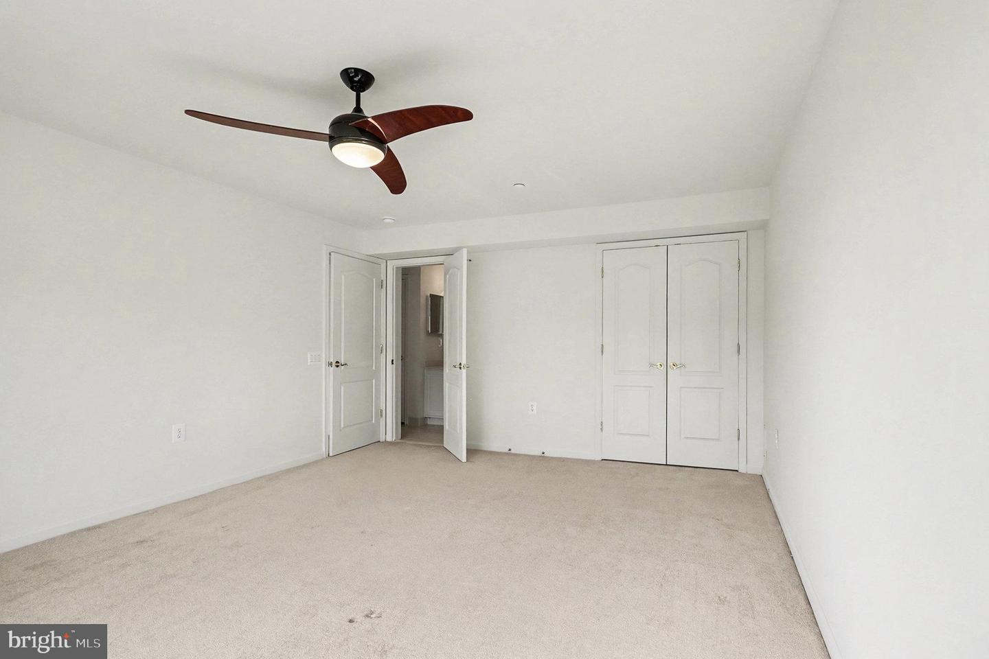 11 CARSON DR, FREDERICKSBURG, Virginia 22406, 3 Bedrooms Bedrooms, 13 Rooms Rooms,3 BathroomsBathrooms,Residential,For sale,11 CARSON DR,VAST2045138 MLS # VAST2045138