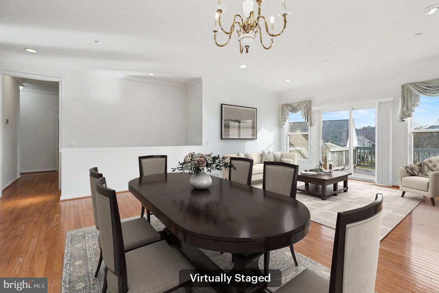 11 CARSON DR, FREDERICKSBURG, Virginia 22406, 3 Bedrooms Bedrooms, 13 Rooms Rooms,3 BathroomsBathrooms,Residential,For sale,11 CARSON DR,VAST2045138 MLS # VAST2045138