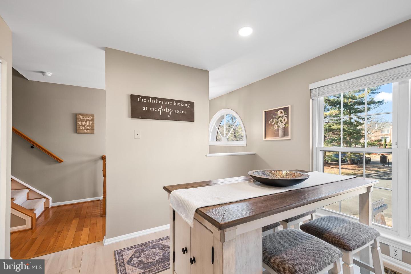 5213 CANNES CT, ALEXANDRIA, Virginia 22315, 4 Bedrooms Bedrooms, 4 Rooms Rooms,3 BathroomsBathrooms,Residential,For sale,5213 CANNES CT,VAFX2285146 MLS # VAFX2285146