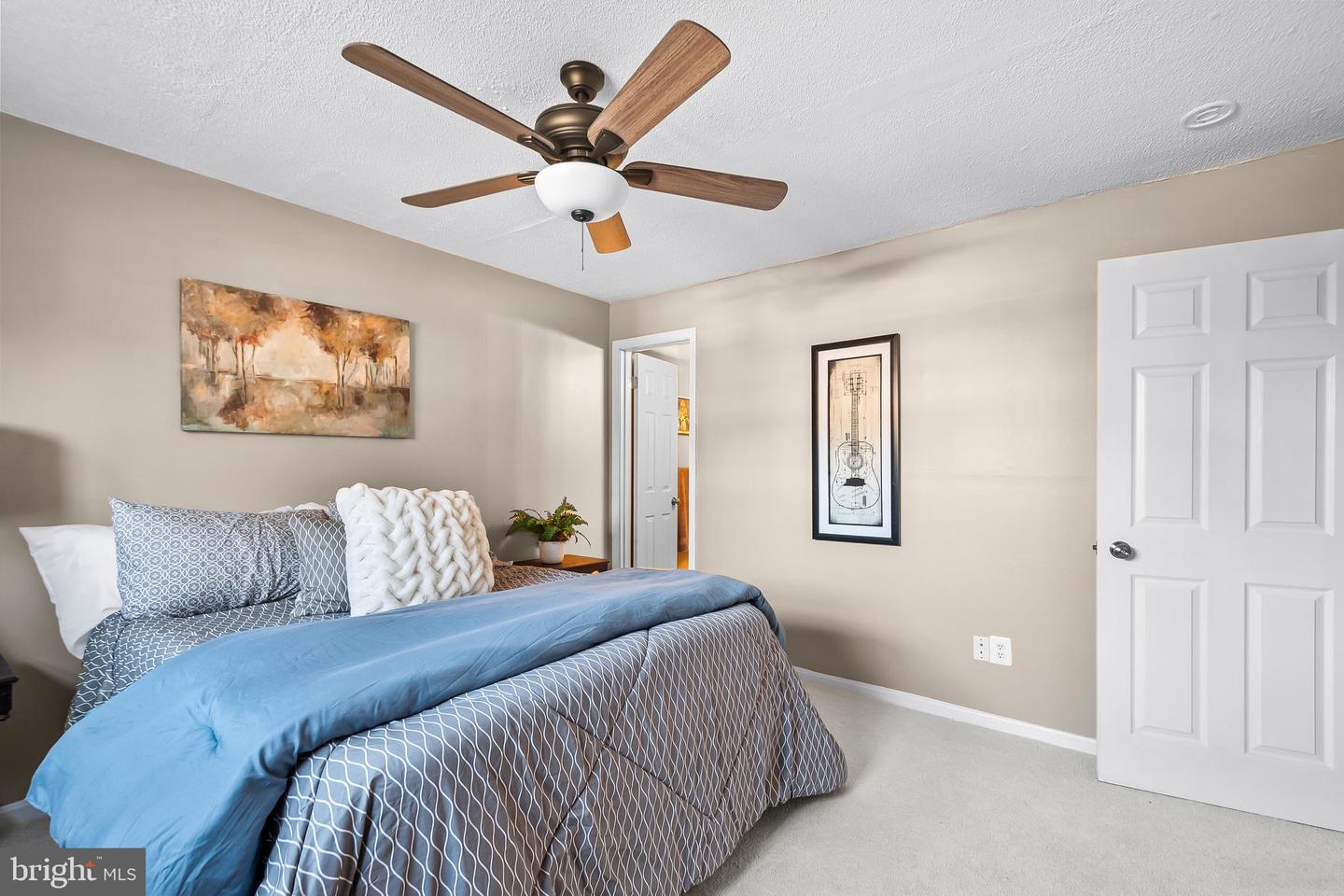 5213 CANNES CT, ALEXANDRIA, Virginia 22315, 4 Bedrooms Bedrooms, 4 Rooms Rooms,3 BathroomsBathrooms,Residential,For sale,5213 CANNES CT,VAFX2285146 MLS # VAFX2285146