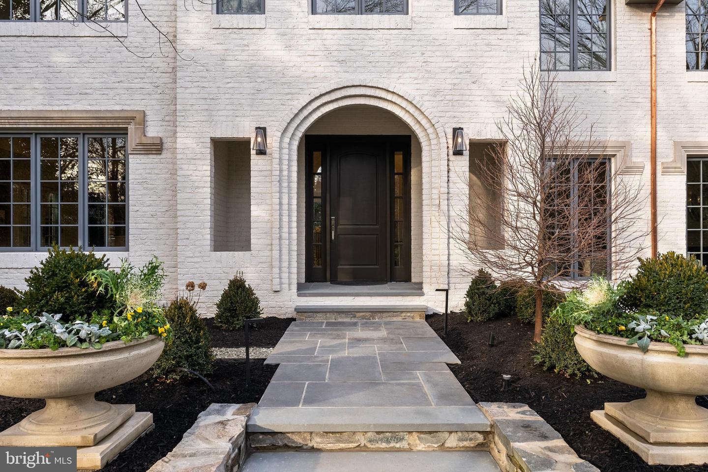 4433 CATHEDRAL AVE NW, WASHINGTON, District Of Columbia 20016, 7 Bedrooms Bedrooms, ,6 BathroomsBathrooms,Residential,For sale,4433 CATHEDRAL AVE NW,DCDC2240746 MLS # DCDC2240746