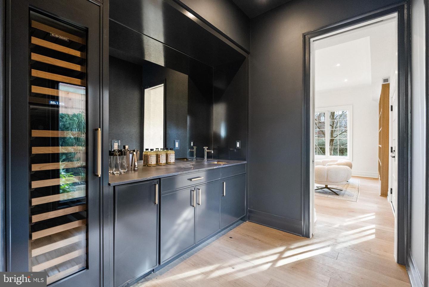 4433 CATHEDRAL AVE NW, WASHINGTON, District Of Columbia 20016, 7 Bedrooms Bedrooms, ,6 BathroomsBathrooms,Residential,For sale,4433 CATHEDRAL AVE NW,DCDC2240746 MLS # DCDC2240746