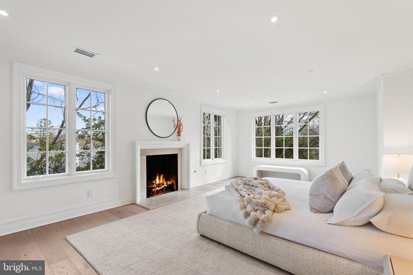 4433 CATHEDRAL AVE NW, WASHINGTON, District Of Columbia 20016, 7 Bedrooms Bedrooms, ,6 BathroomsBathrooms,Residential,For sale,4433 CATHEDRAL AVE NW,DCDC2240746 MLS # DCDC2240746