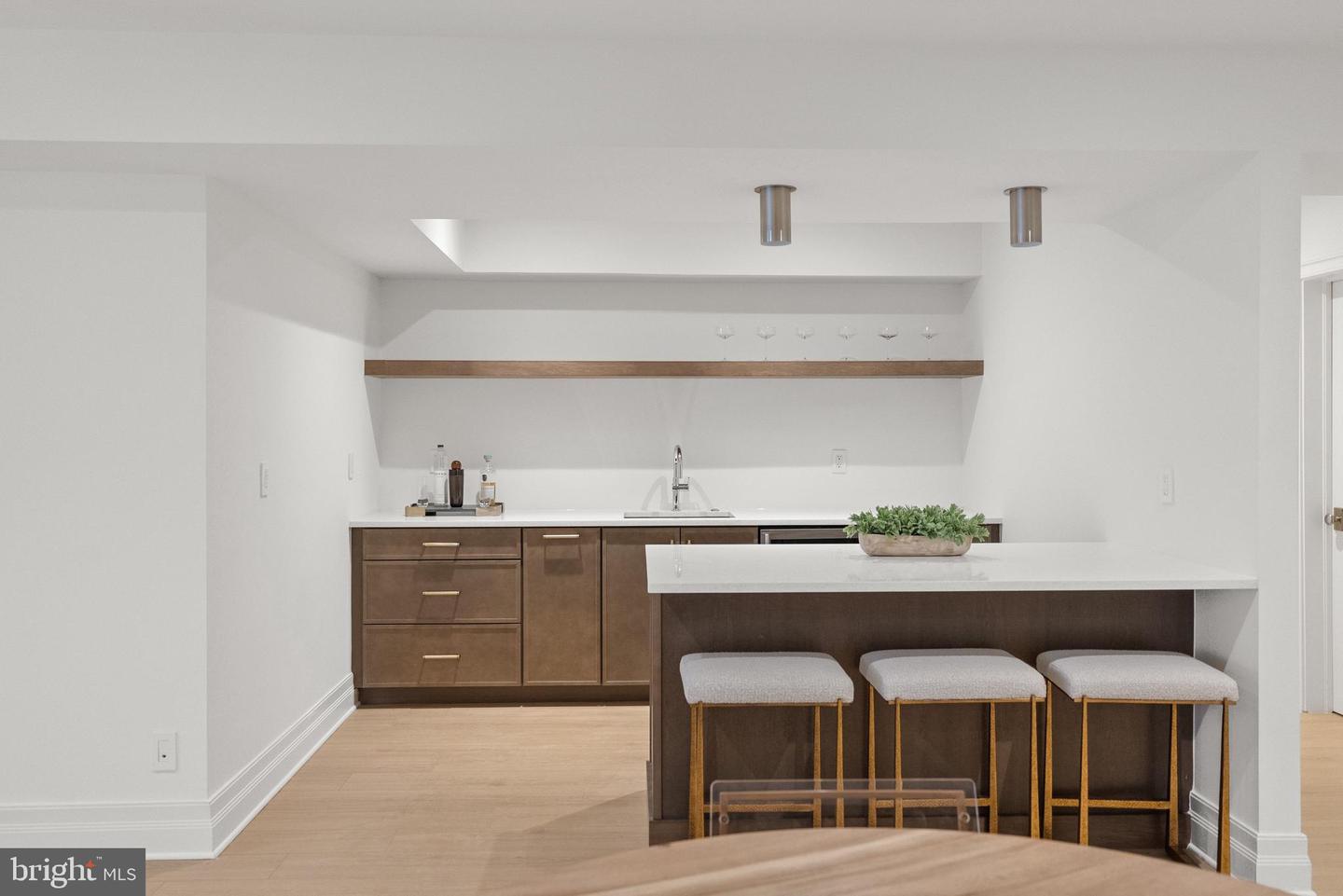 4433 CATHEDRAL AVE NW, WASHINGTON, District Of Columbia 20016, 7 Bedrooms Bedrooms, ,6 BathroomsBathrooms,Residential,For sale,4433 CATHEDRAL AVE NW,DCDC2240746 MLS # DCDC2240746