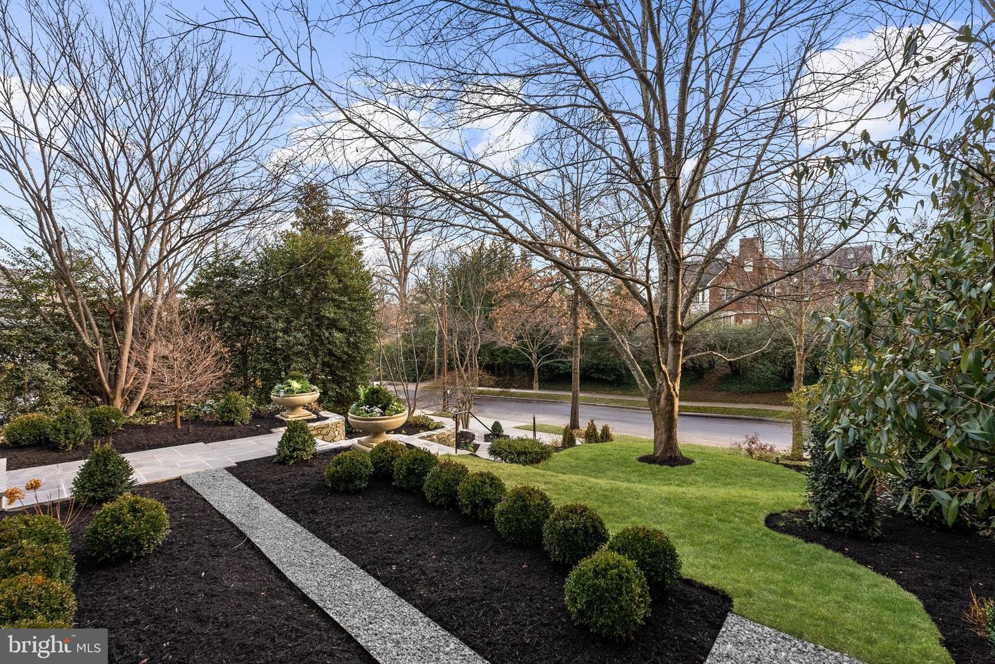 4433 CATHEDRAL AVE NW, WASHINGTON, District Of Columbia 20016, 7 Bedrooms Bedrooms, ,6 BathroomsBathrooms,Residential,For sale,4433 CATHEDRAL AVE NW,DCDC2240746 MLS # DCDC2240746