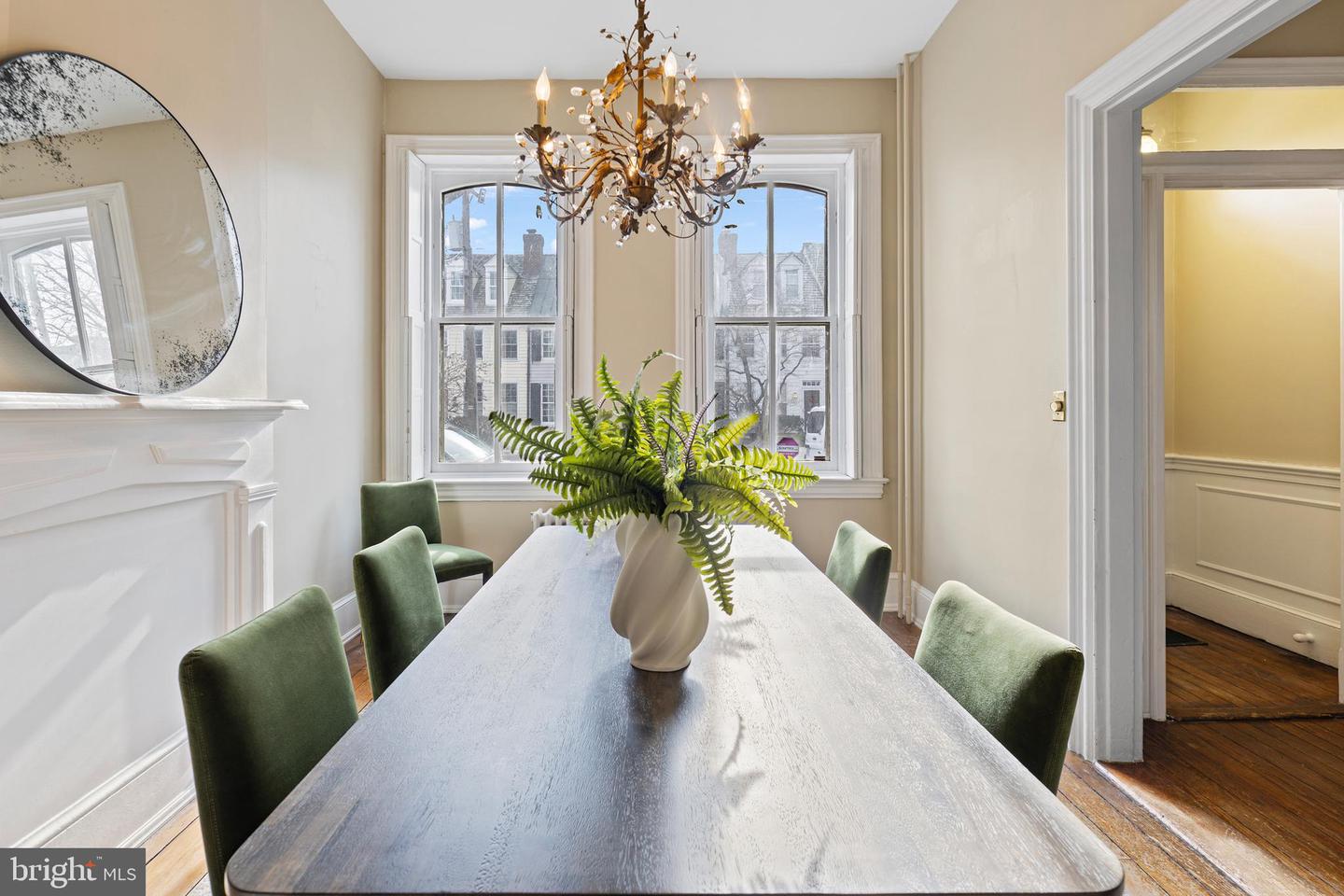 719 GIBBON ST, ALEXANDRIA, Virginia 22314, 3 Bedrooms Bedrooms, ,3 BathroomsBathrooms,Residential,For sale,719 GIBBON ST,VAAX2053026 MLS # VAAX2053026