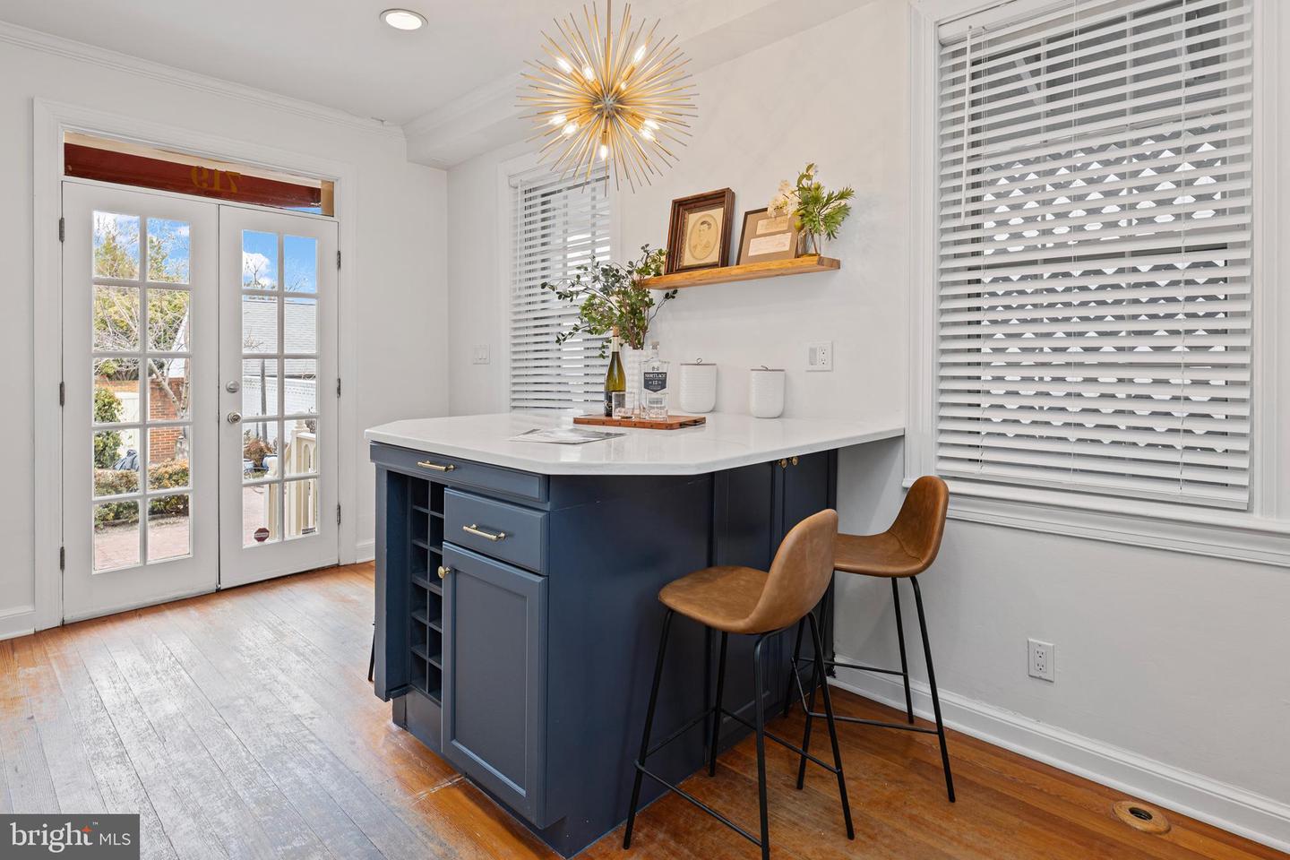 719 GIBBON ST, ALEXANDRIA, Virginia 22314, 3 Bedrooms Bedrooms, ,3 BathroomsBathrooms,Residential,For sale,719 GIBBON ST,VAAX2053026 MLS # VAAX2053026