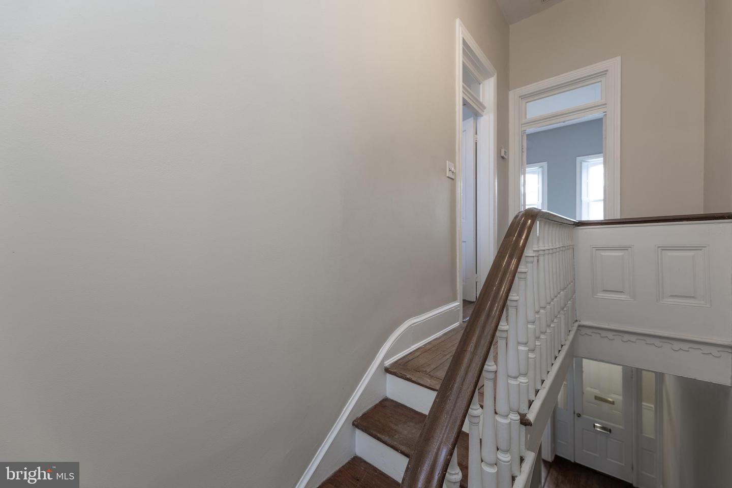 719 GIBBON ST, ALEXANDRIA, Virginia 22314, 3 Bedrooms Bedrooms, ,3 BathroomsBathrooms,Residential,For sale,719 GIBBON ST,VAAX2053026 MLS # VAAX2053026