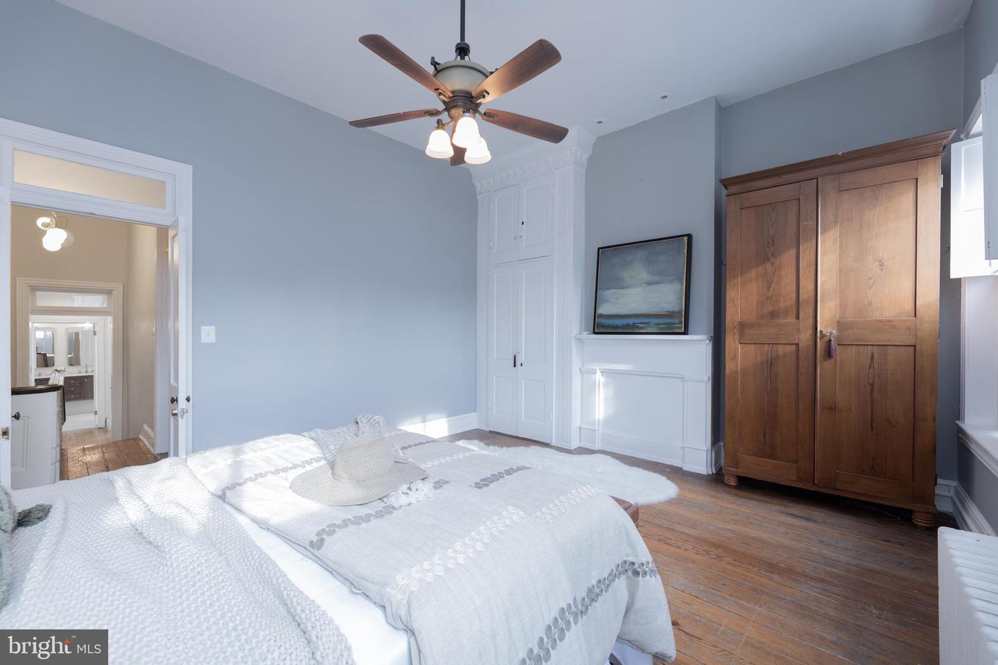 719 GIBBON ST, ALEXANDRIA, Virginia 22314, 3 Bedrooms Bedrooms, ,3 BathroomsBathrooms,Residential,For sale,719 GIBBON ST,VAAX2053026 MLS # VAAX2053026