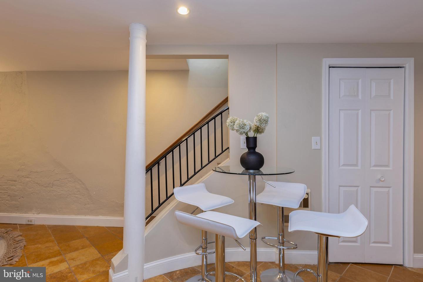 719 GIBBON ST, ALEXANDRIA, Virginia 22314, 3 Bedrooms Bedrooms, ,3 BathroomsBathrooms,Residential,For sale,719 GIBBON ST,VAAX2053026 MLS # VAAX2053026