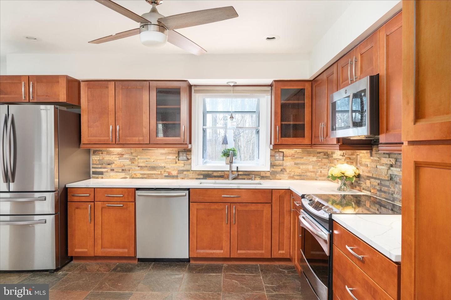 4509 MARTINWOOD DR, HAYMARKET, Virginia 20169, 4 Bedrooms Bedrooms, 13 Rooms Rooms,3 BathroomsBathrooms,Residential,For sale,4509 MARTINWOOD DR,VAPW2110362 MLS # VAPW2110362