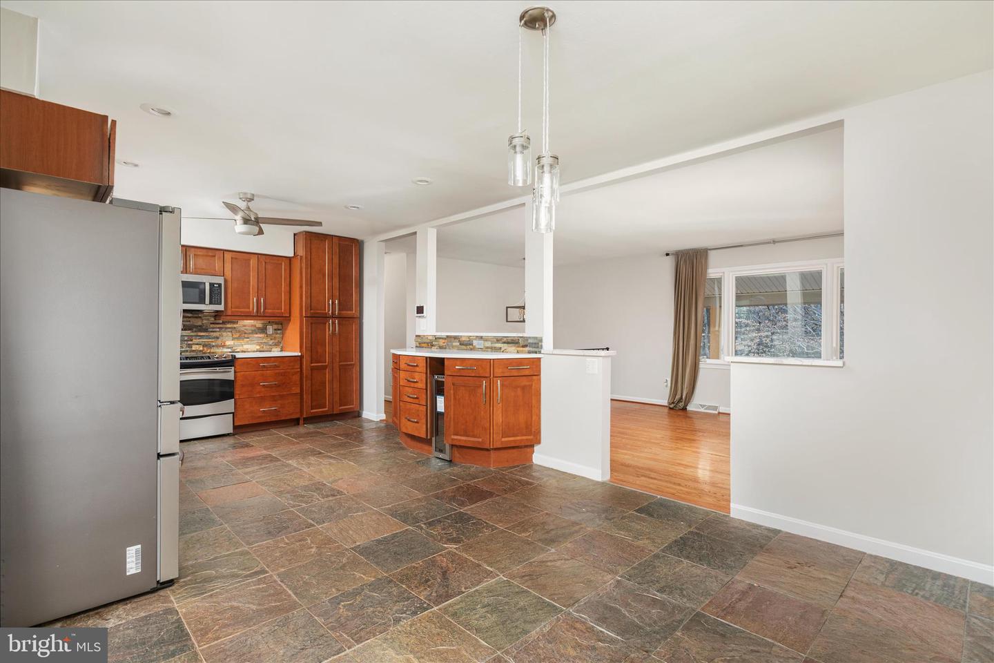 4509 MARTINWOOD DR, HAYMARKET, Virginia 20169, 4 Bedrooms Bedrooms, 13 Rooms Rooms,3 BathroomsBathrooms,Residential,For sale,4509 MARTINWOOD DR,VAPW2110362 MLS # VAPW2110362