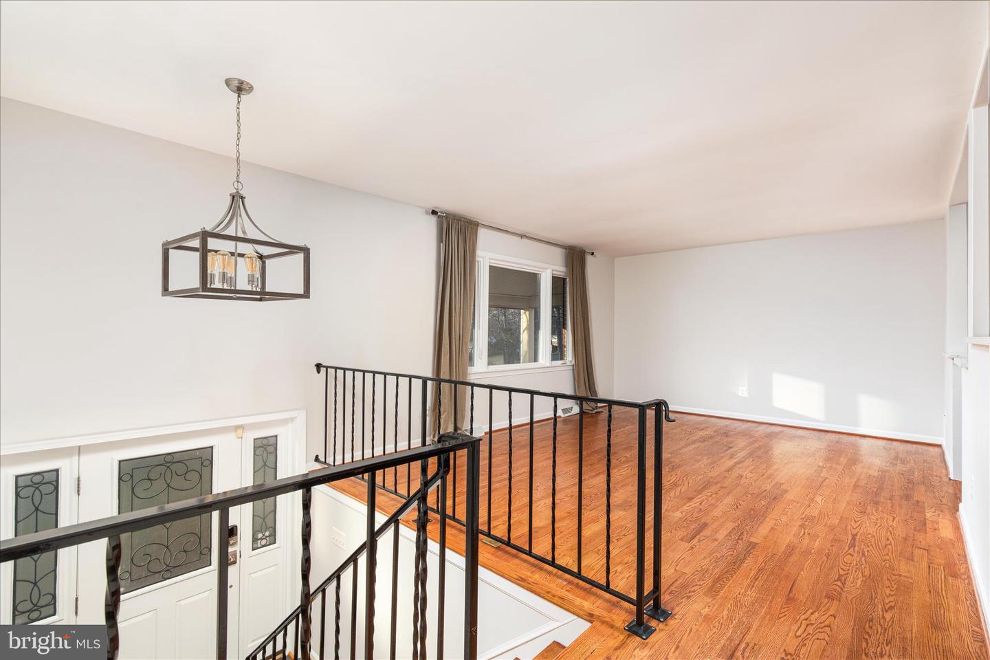 4509 MARTINWOOD DR, HAYMARKET, Virginia 20169, 4 Bedrooms Bedrooms, 13 Rooms Rooms,3 BathroomsBathrooms,Residential,For sale,4509 MARTINWOOD DR,VAPW2110362 MLS # VAPW2110362