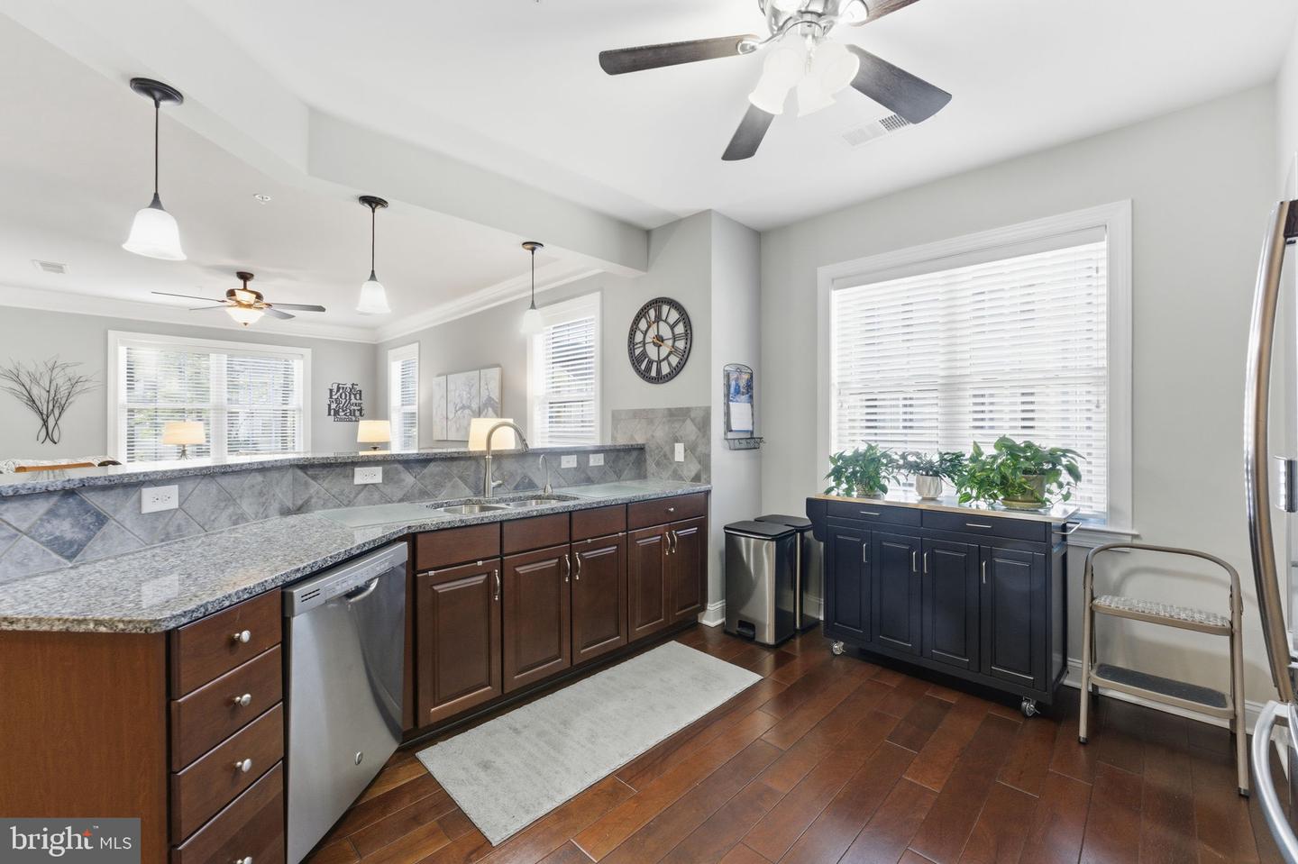 15110 HEATHER MILL LN #305, HAYMARKET, Virginia 20169, 2 Bedrooms Bedrooms, 7 Rooms Rooms,2 BathroomsBathrooms,Residential,For sale,15110 HEATHER MILL LN #305,VAPW2110370 MLS # VAPW2110370