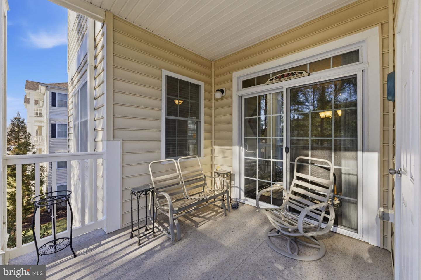 15110 HEATHER MILL LN #305, HAYMARKET, Virginia 20169, 2 Bedrooms Bedrooms, 7 Rooms Rooms,2 BathroomsBathrooms,Residential,For sale,15110 HEATHER MILL LN #305,VAPW2110370 MLS # VAPW2110370