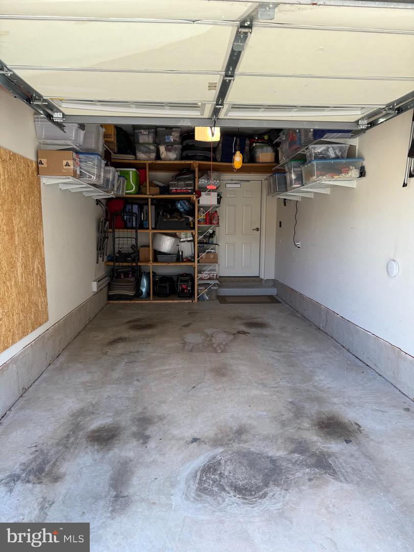 15110 HEATHER MILL LN #305, HAYMARKET, Virginia 20169, 2 Bedrooms Bedrooms, 7 Rooms Rooms,2 BathroomsBathrooms,Residential,For sale,15110 HEATHER MILL LN #305,VAPW2110370 MLS # VAPW2110370