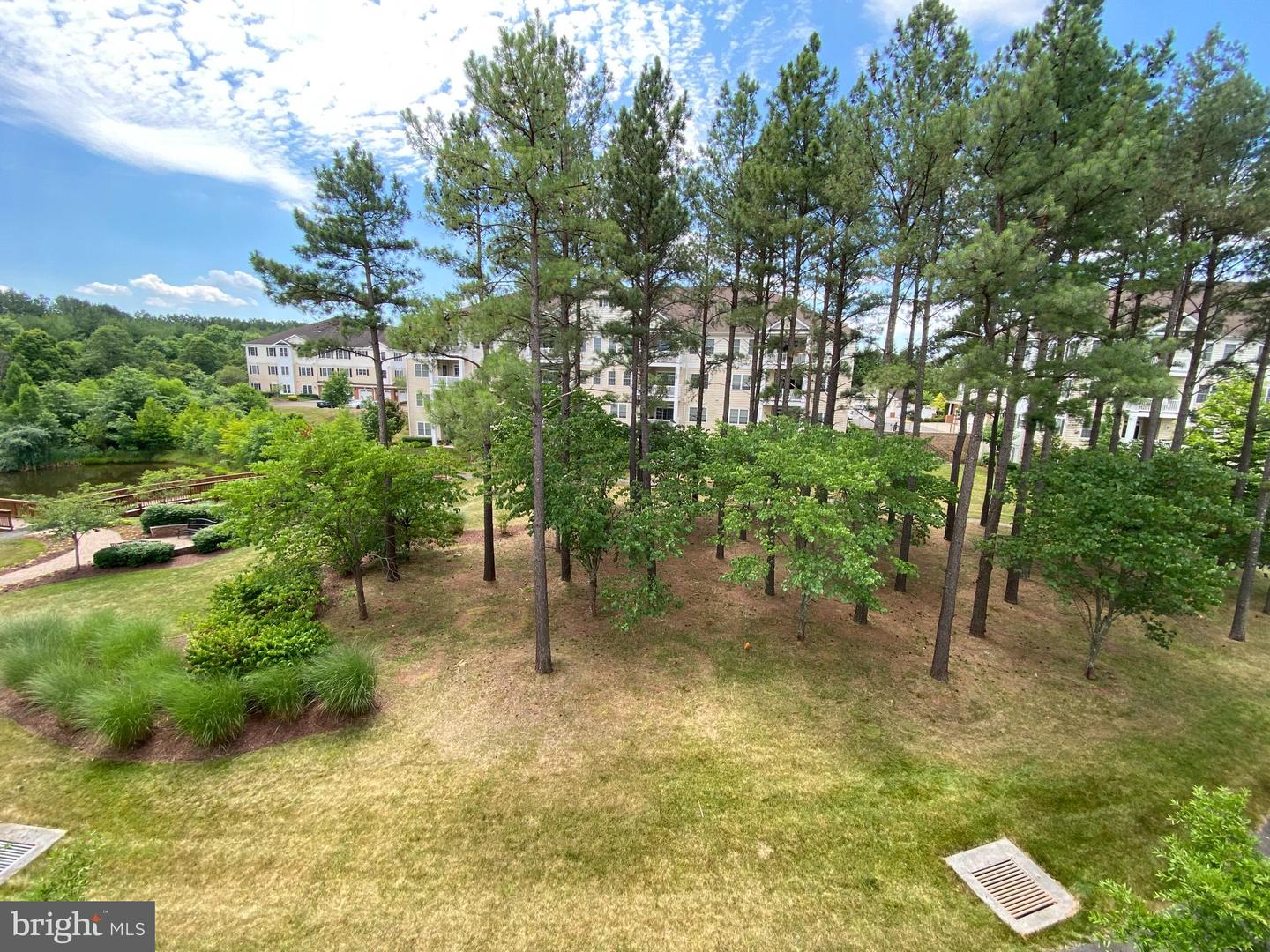 15110 HEATHER MILL LN #305, HAYMARKET, Virginia 20169, 2 Bedrooms Bedrooms, 7 Rooms Rooms,2 BathroomsBathrooms,Residential,For sale,15110 HEATHER MILL LN #305,VAPW2110370 MLS # VAPW2110370