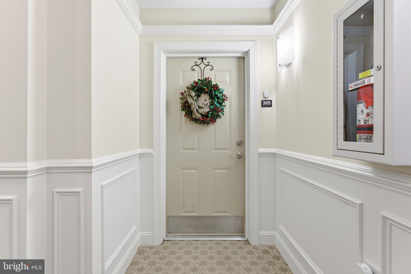 15110 HEATHER MILL LN #305, HAYMARKET, Virginia 20169, 2 Bedrooms Bedrooms, 7 Rooms Rooms,2 BathroomsBathrooms,Residential,For sale,15110 HEATHER MILL LN #305,VAPW2110370 MLS # VAPW2110370