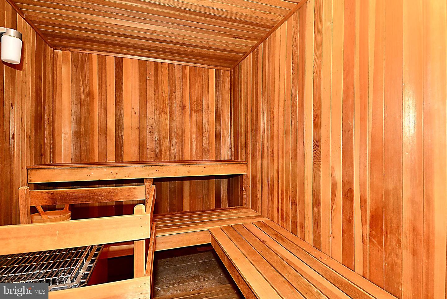 15110 HEATHER MILL LN #305, HAYMARKET, Virginia 20169, 2 Bedrooms Bedrooms, 7 Rooms Rooms,2 BathroomsBathrooms,Residential,For sale,15110 HEATHER MILL LN #305,VAPW2110370 MLS # VAPW2110370