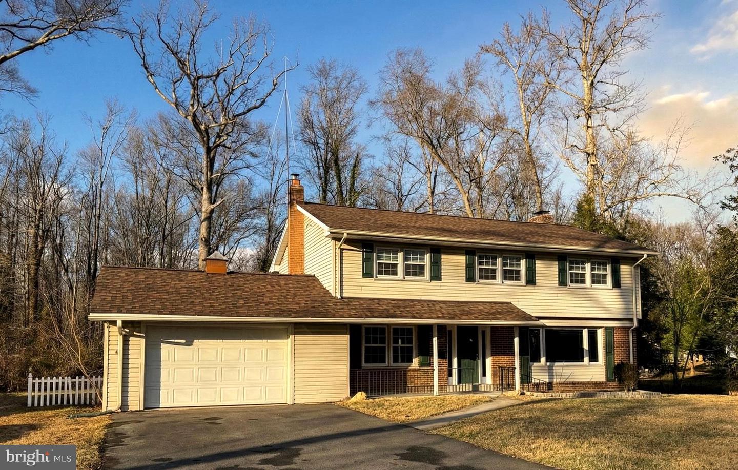 4312 ROBERTSON BLVD, ALEXANDRIA, Virginia 22309, 4 Bedrooms Bedrooms, ,3 BathroomsBathrooms,Residential,For sale,4312 ROBERTSON BLVD,VAFX2285220 MLS # VAFX2285220