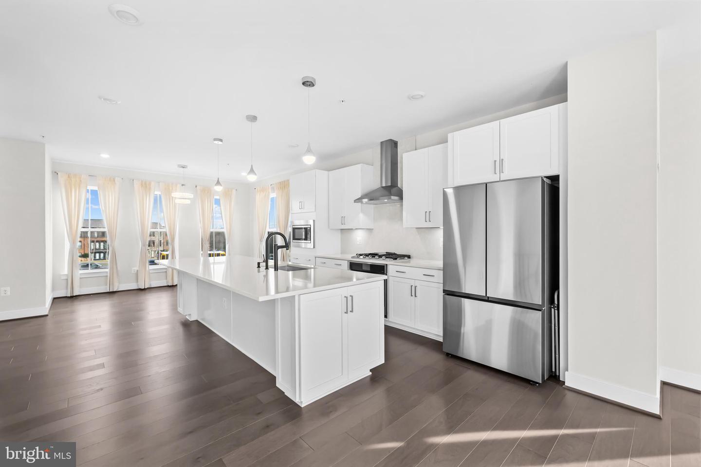 23158 HORSESHOE TRAIL SQUARE, ASHBURN, Virginia 20148, 5 Bedrooms Bedrooms, ,4 BathroomsBathrooms,Residential,For sale,23158 HORSESHOE TRAIL SQUARE,VALO2113754 MLS # VALO2113754