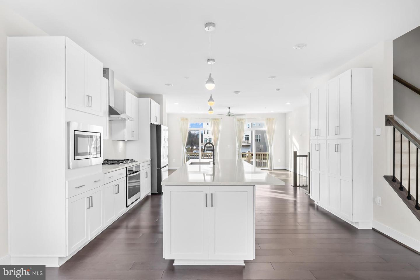 23158 HORSESHOE TRAIL SQUARE, ASHBURN, Virginia 20148, 5 Bedrooms Bedrooms, ,4 BathroomsBathrooms,Residential,For sale,23158 HORSESHOE TRAIL SQUARE,VALO2113754 MLS # VALO2113754