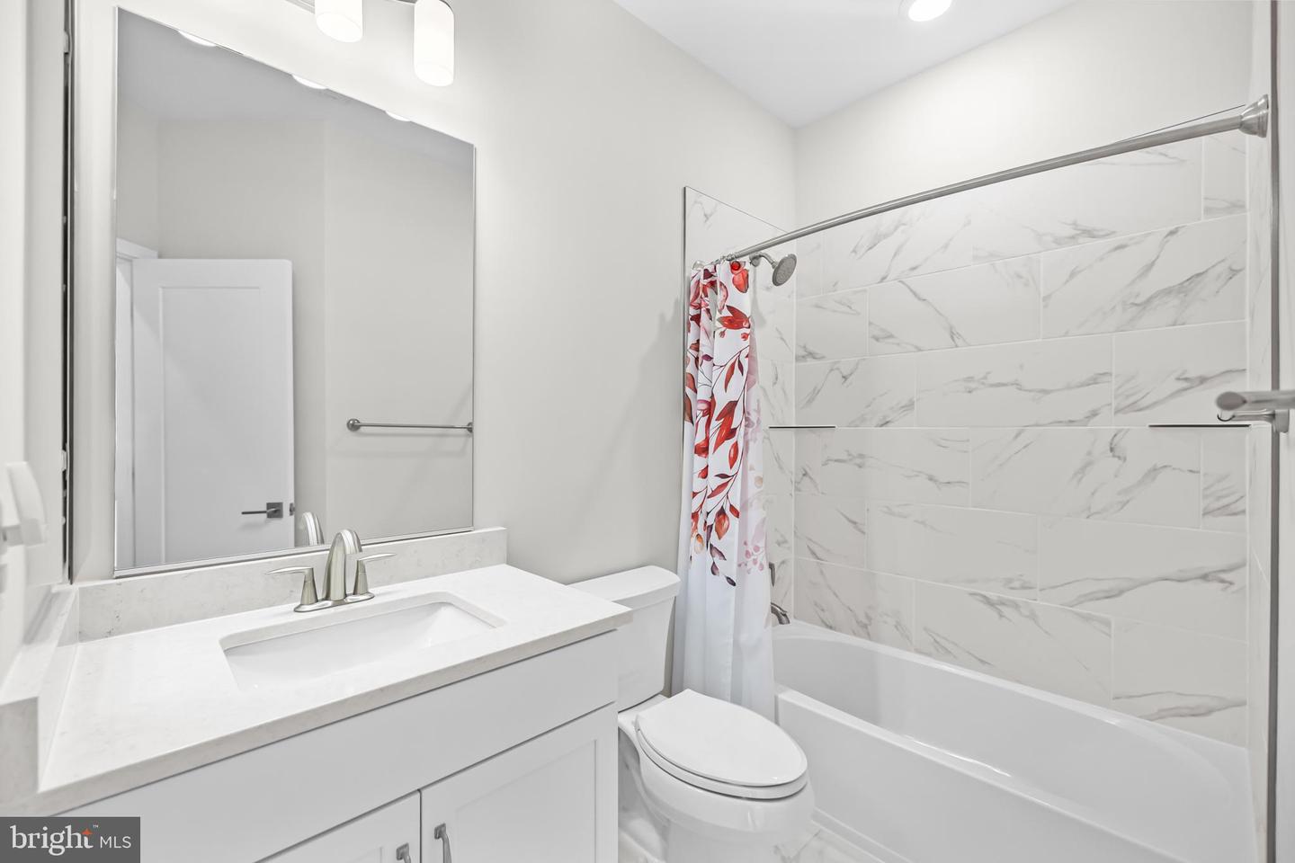 23158 HORSESHOE TRAIL SQUARE, ASHBURN, Virginia 20148, 5 Bedrooms Bedrooms, ,4 BathroomsBathrooms,Residential,For sale,23158 HORSESHOE TRAIL SQUARE,VALO2113754 MLS # VALO2113754