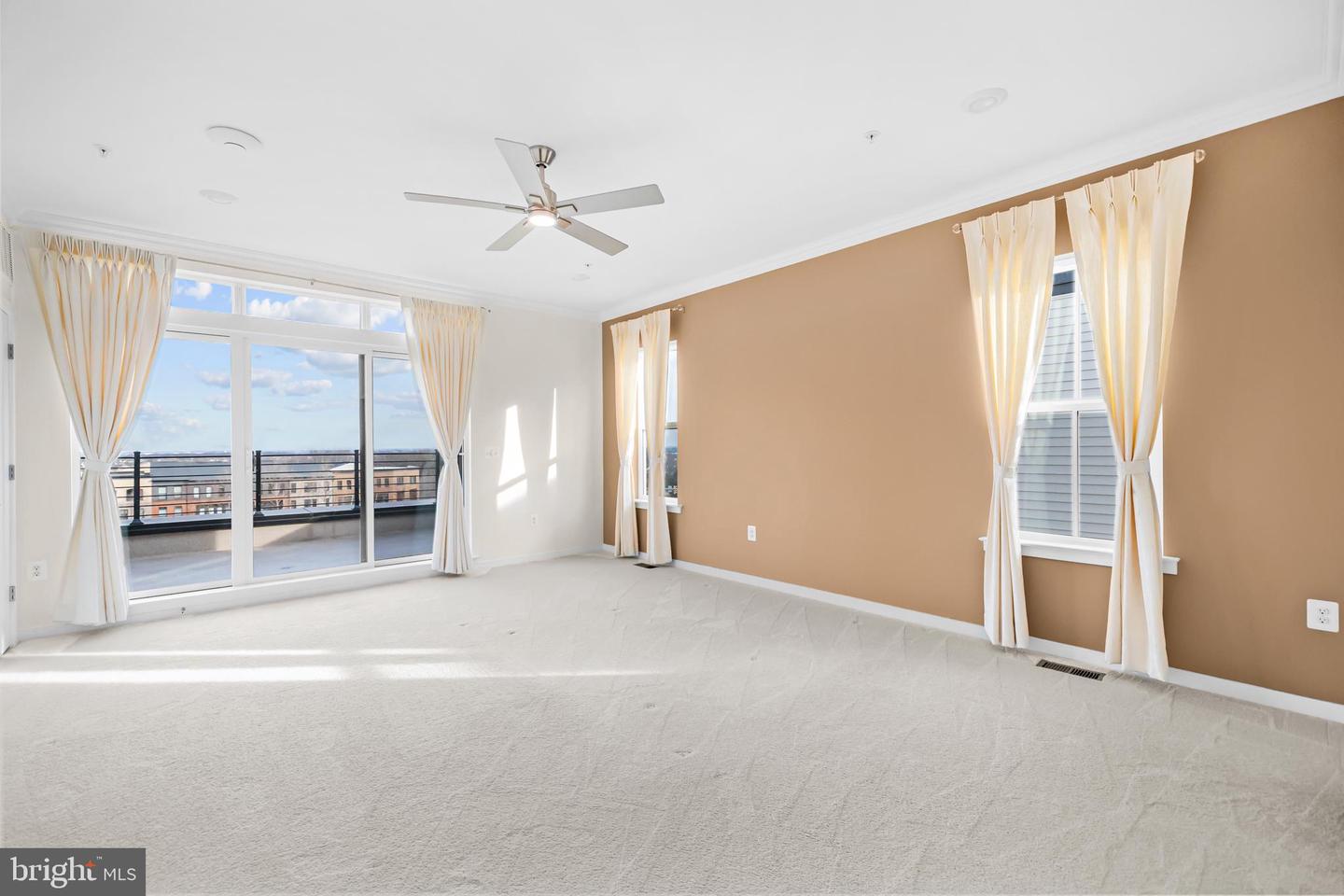 23158 HORSESHOE TRAIL SQUARE, ASHBURN, Virginia 20148, 5 Bedrooms Bedrooms, ,4 BathroomsBathrooms,Residential,For sale,23158 HORSESHOE TRAIL SQUARE,VALO2113754 MLS # VALO2113754