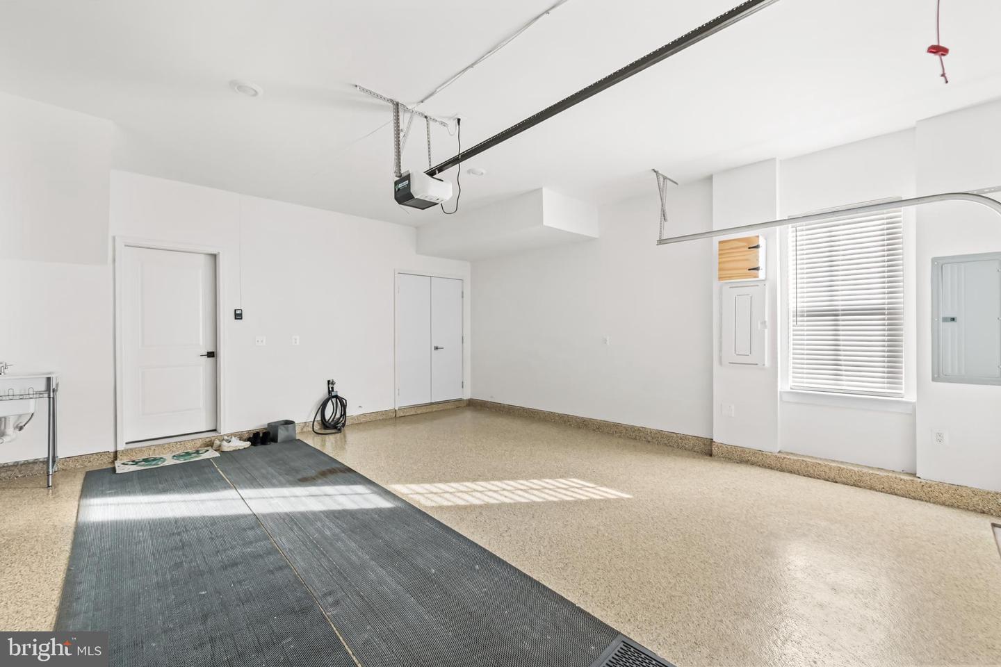 23158 HORSESHOE TRAIL SQUARE, ASHBURN, Virginia 20148, 5 Bedrooms Bedrooms, ,4 BathroomsBathrooms,Residential,For sale,23158 HORSESHOE TRAIL SQUARE,VALO2113754 MLS # VALO2113754