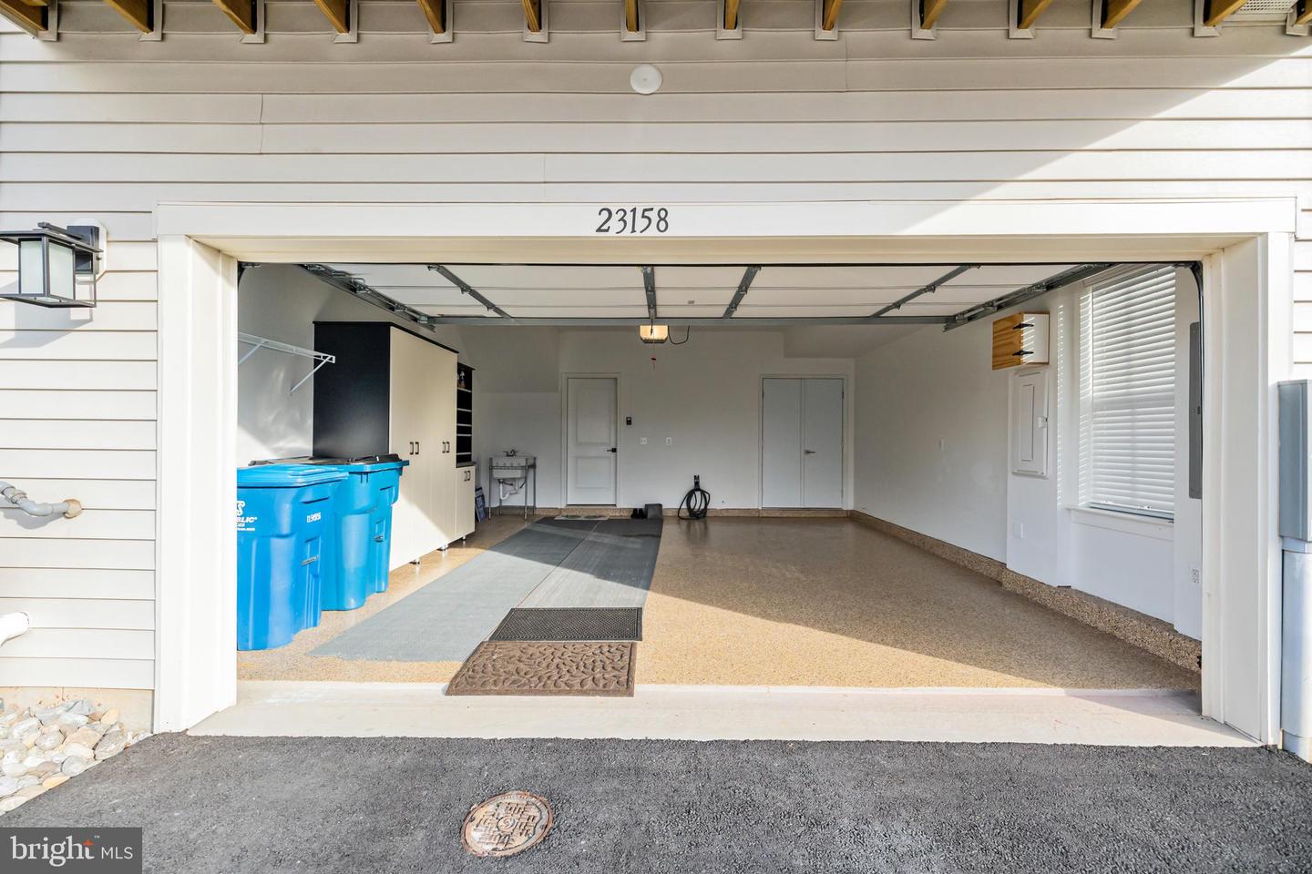 23158 HORSESHOE TRAIL SQUARE, ASHBURN, Virginia 20148, 5 Bedrooms Bedrooms, ,4 BathroomsBathrooms,Residential,For sale,23158 HORSESHOE TRAIL SQUARE,VALO2113754 MLS # VALO2113754