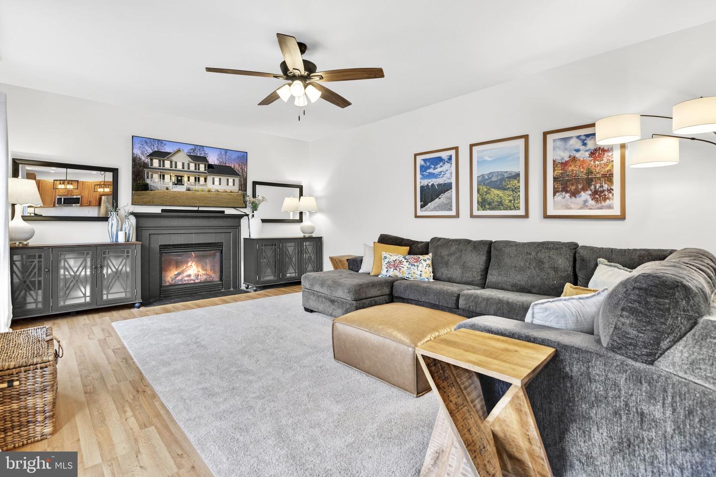 23 RICHMOND RD, CASTLETON, Virginia 22716, 4 Bedrooms Bedrooms, ,2 BathroomsBathrooms,Residential,For sale,23 RICHMOND RD,VARP2002458 MLS # VARP2002458