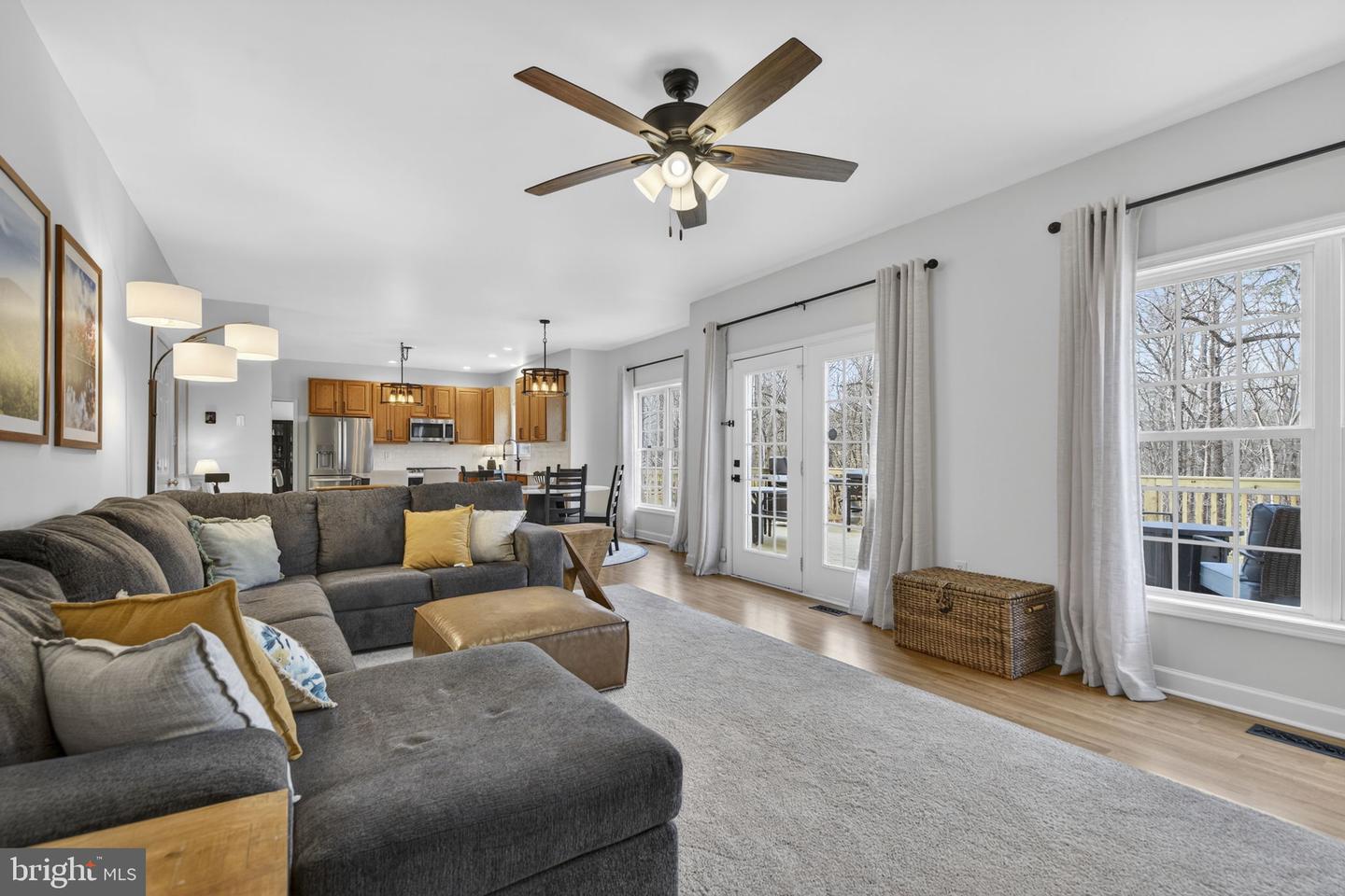 23 RICHMOND RD, CASTLETON, Virginia 22716, 4 Bedrooms Bedrooms, ,2 BathroomsBathrooms,Residential,For sale,23 RICHMOND RD,VARP2002458 MLS # VARP2002458