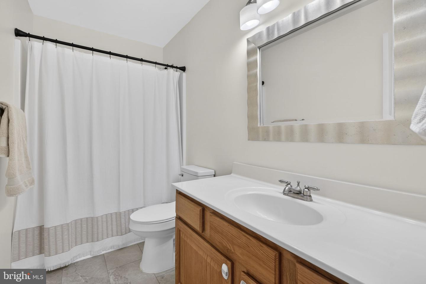 23 RICHMOND RD, CASTLETON, Virginia 22716, 4 Bedrooms Bedrooms, ,2 BathroomsBathrooms,Residential,For sale,23 RICHMOND RD,VARP2002458 MLS # VARP2002458